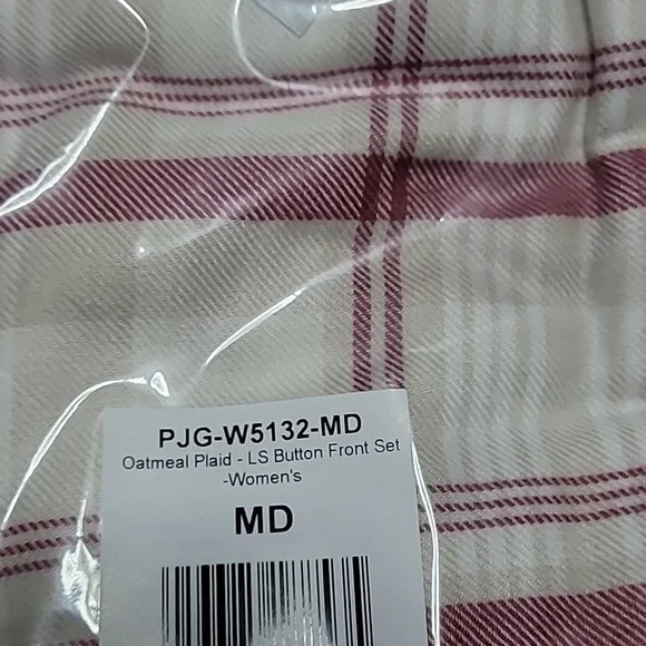 Pajamagram "world's softest flannel" pajamas set - Picture 9 of 9